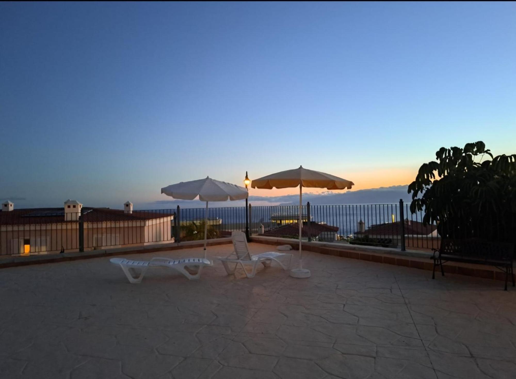 "Cathy'S Home"- Apart Luxury - Adult Only - Large Terrace Private Пуерто-де-Сантьяго Екстер'єр фото